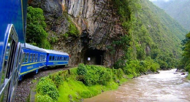 Route Salkantay Trail Trekking 5 Days to Machu Picchu